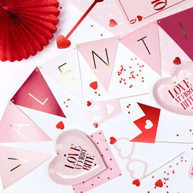Baner Walentynki - Valentines różowy PartyDeco 21m