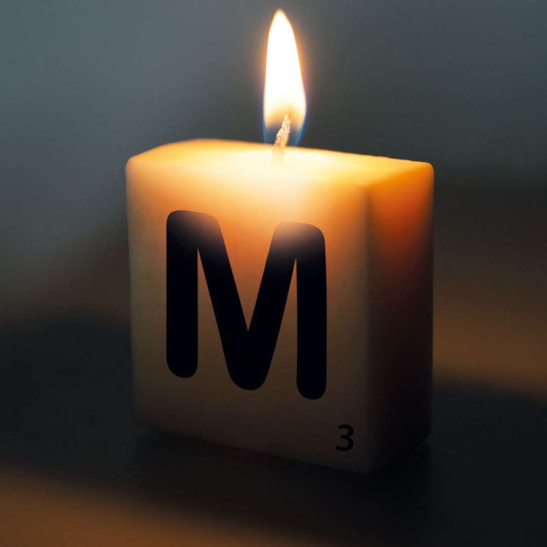 _xx_Letter candle - M