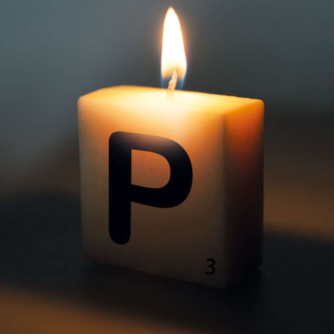 _xx_Letter candle - P