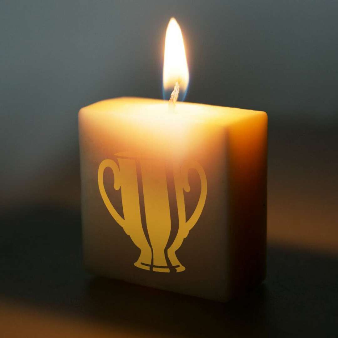 _xx_Letter candle - Trophy